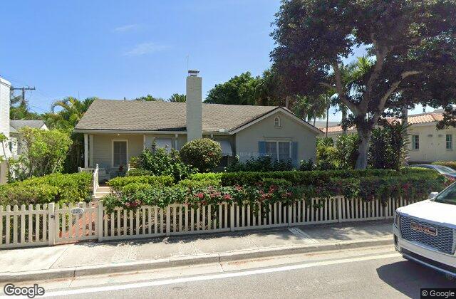 Street view of 235 Cocoanut Row, Palm Beach County, FL