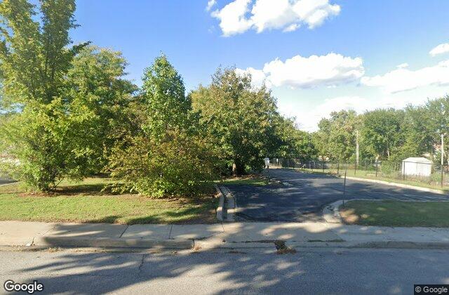 Street view of 136 E. White Oak Street, Independence, MO